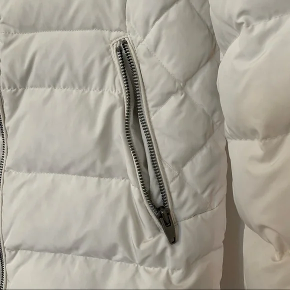 Down Jacket - Picture 3 of 6